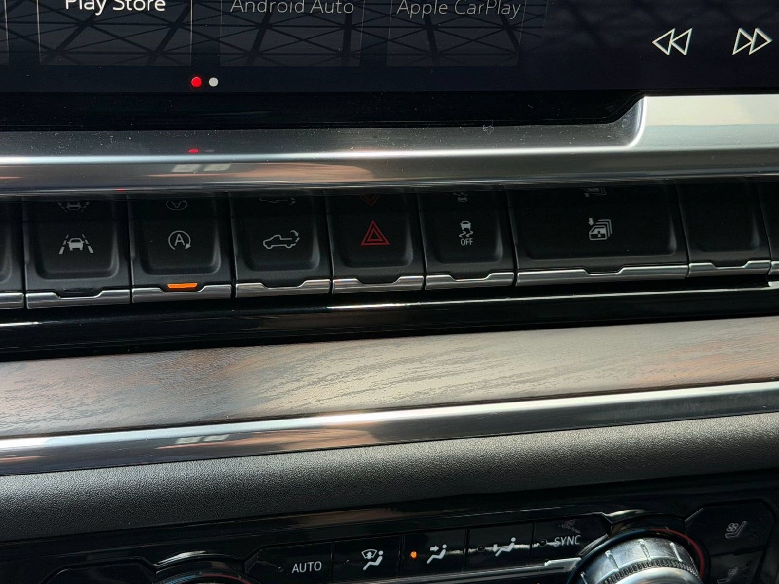 2023 GMC Sierra 1500 SLT - Photo 19