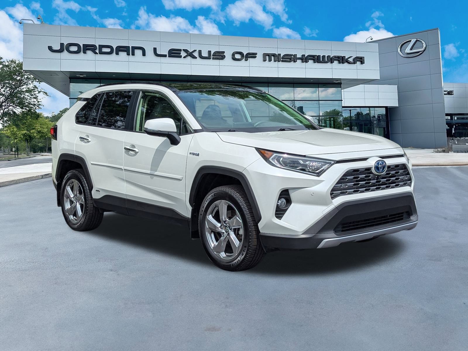 Used 2020 Toyota RAV4 Limited with VIN JTMDWRFV1LD550439 for sale in Northfield, Minnesota