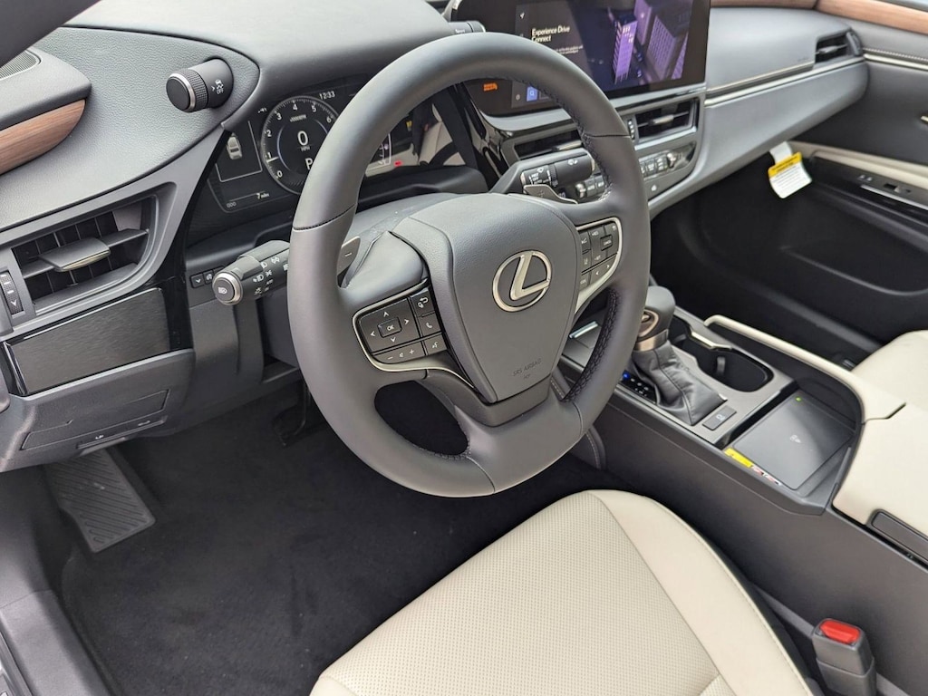 New 2025 Lexus ES 350 4-DOOR SEDAN