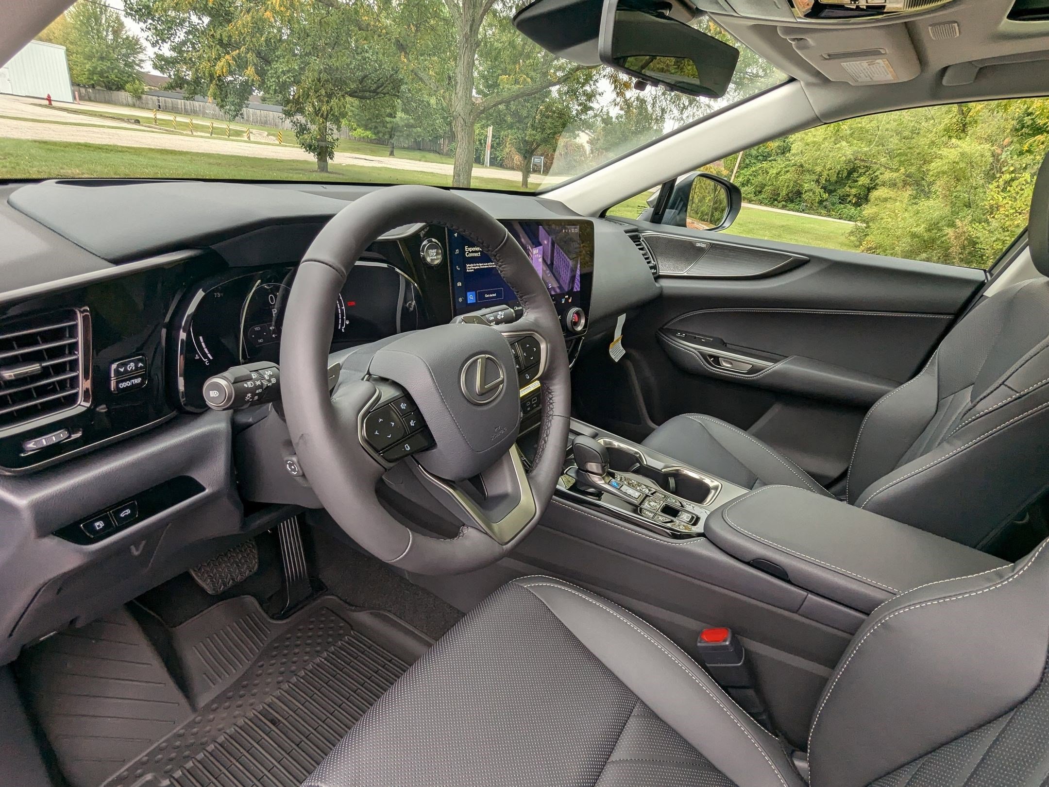 2026 Lexus NX Luxury photo 2