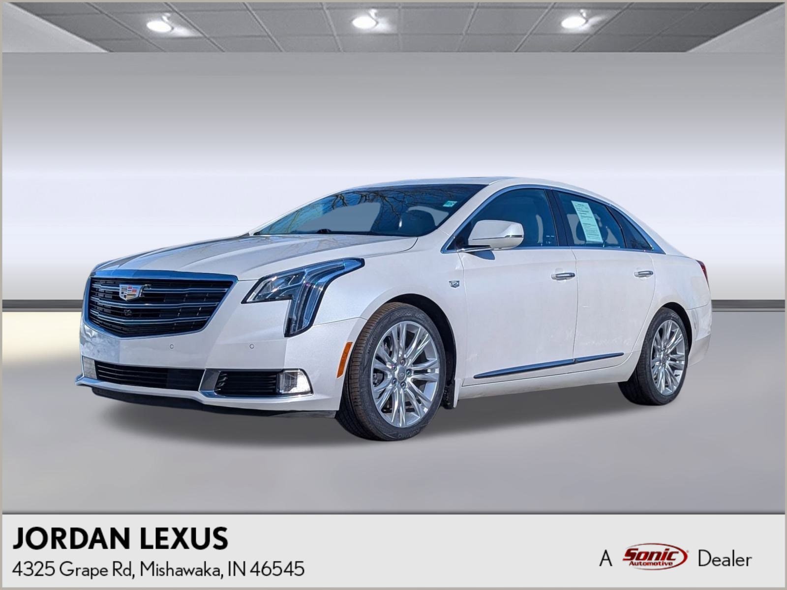 2018 Cadillac XTS Luxury's photo