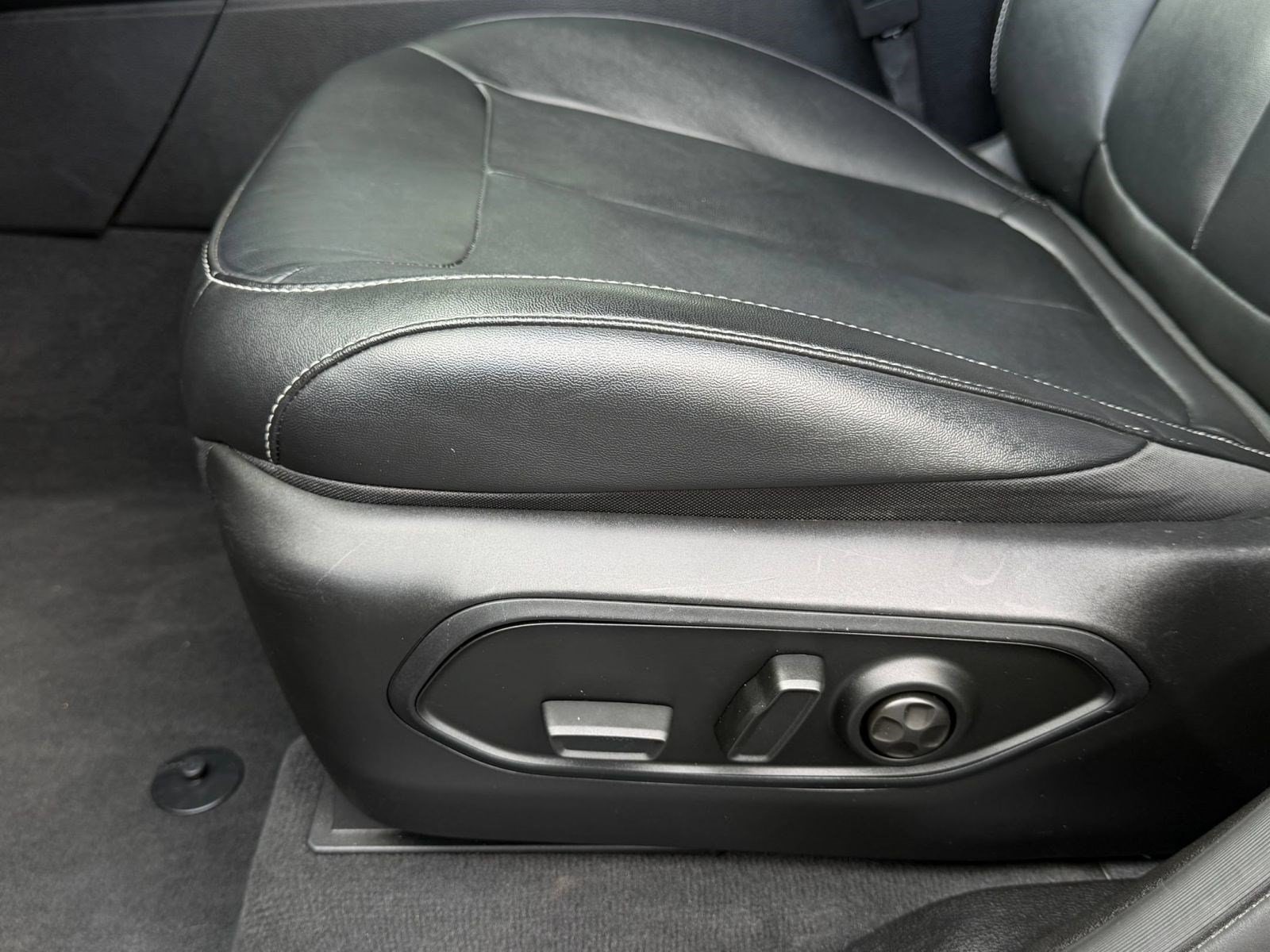 2023 Jeep Grand Cherokee L Limited - Photo 14