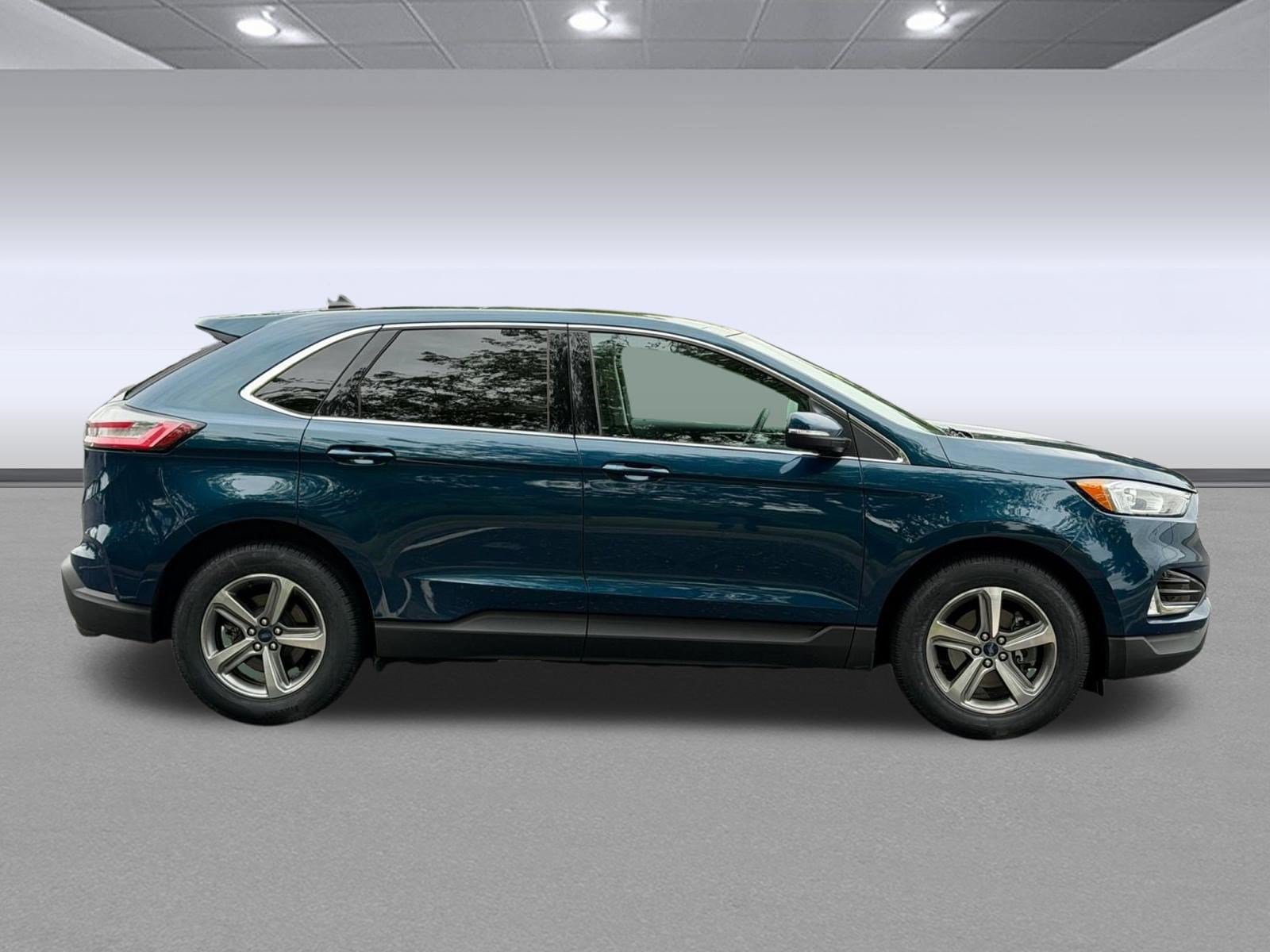 2020 Ford Edge SEL SUV