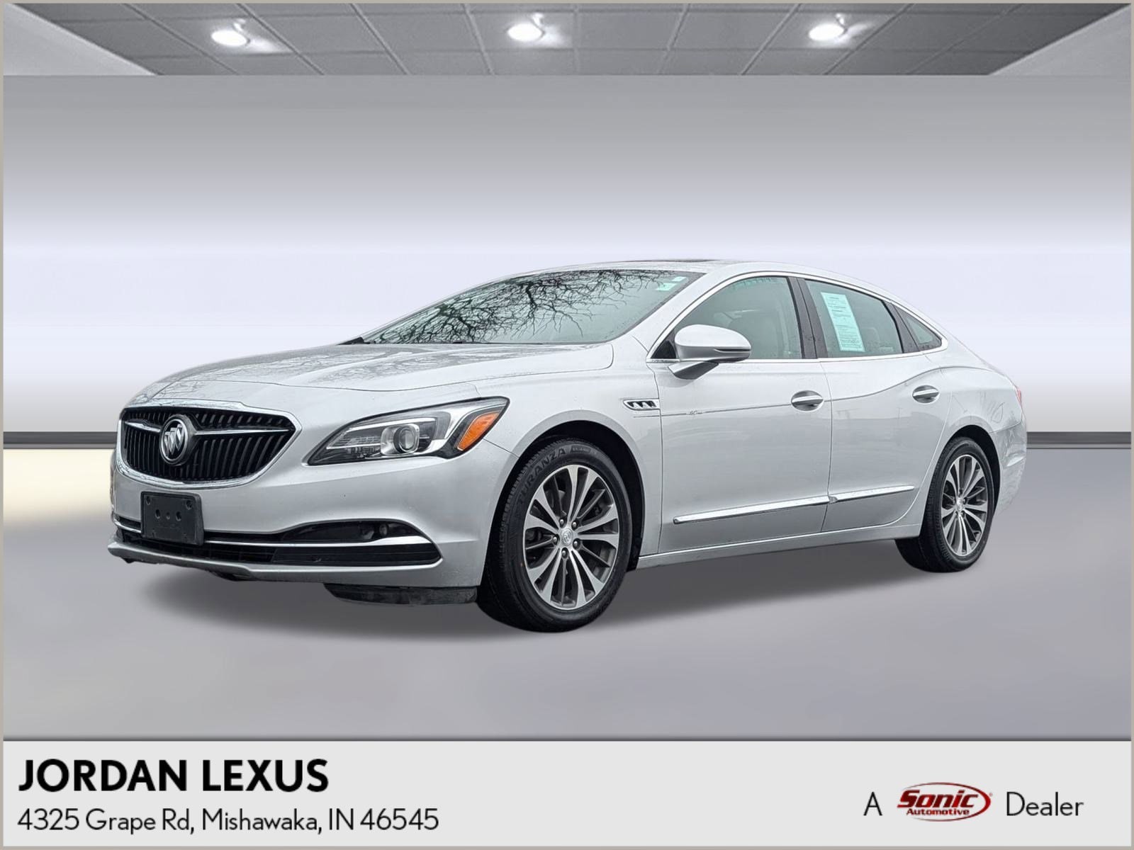 2017 Buick LaCrosse Premium's photo