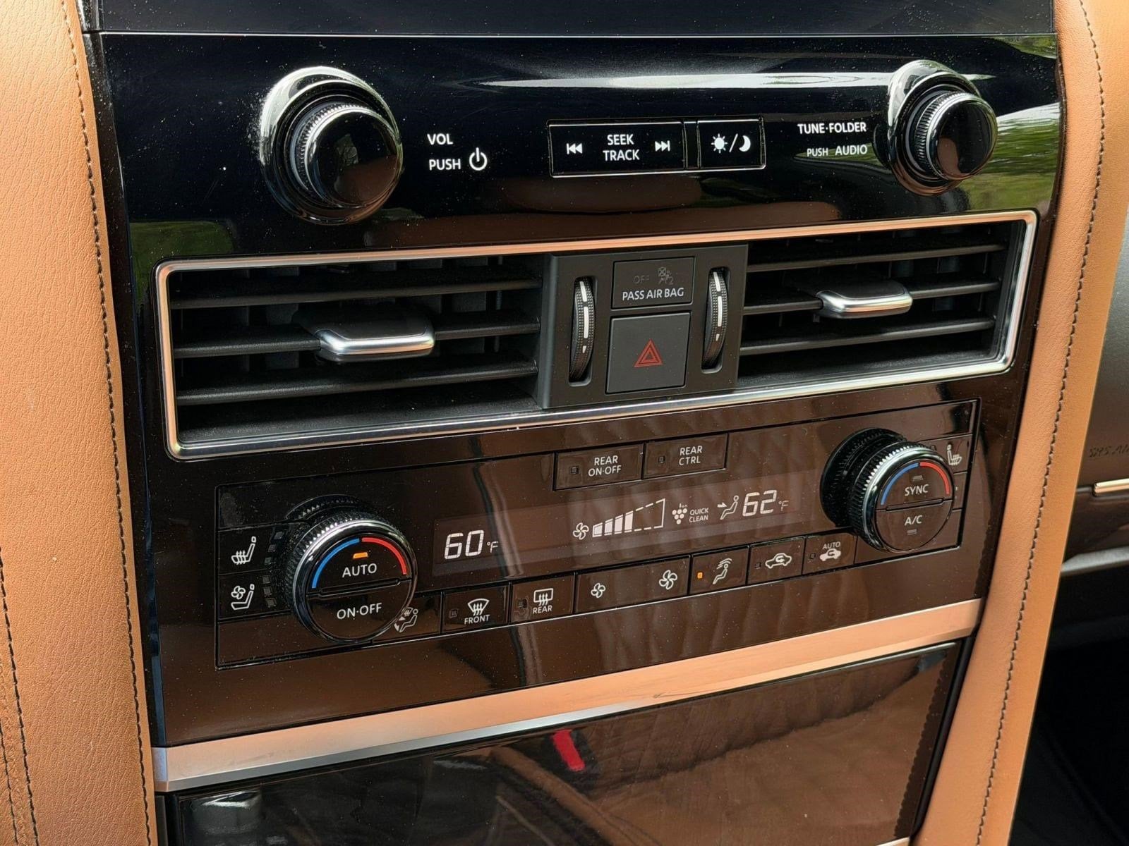 2024 INFINITI QX80 Sensory 4WD - Photo 33
