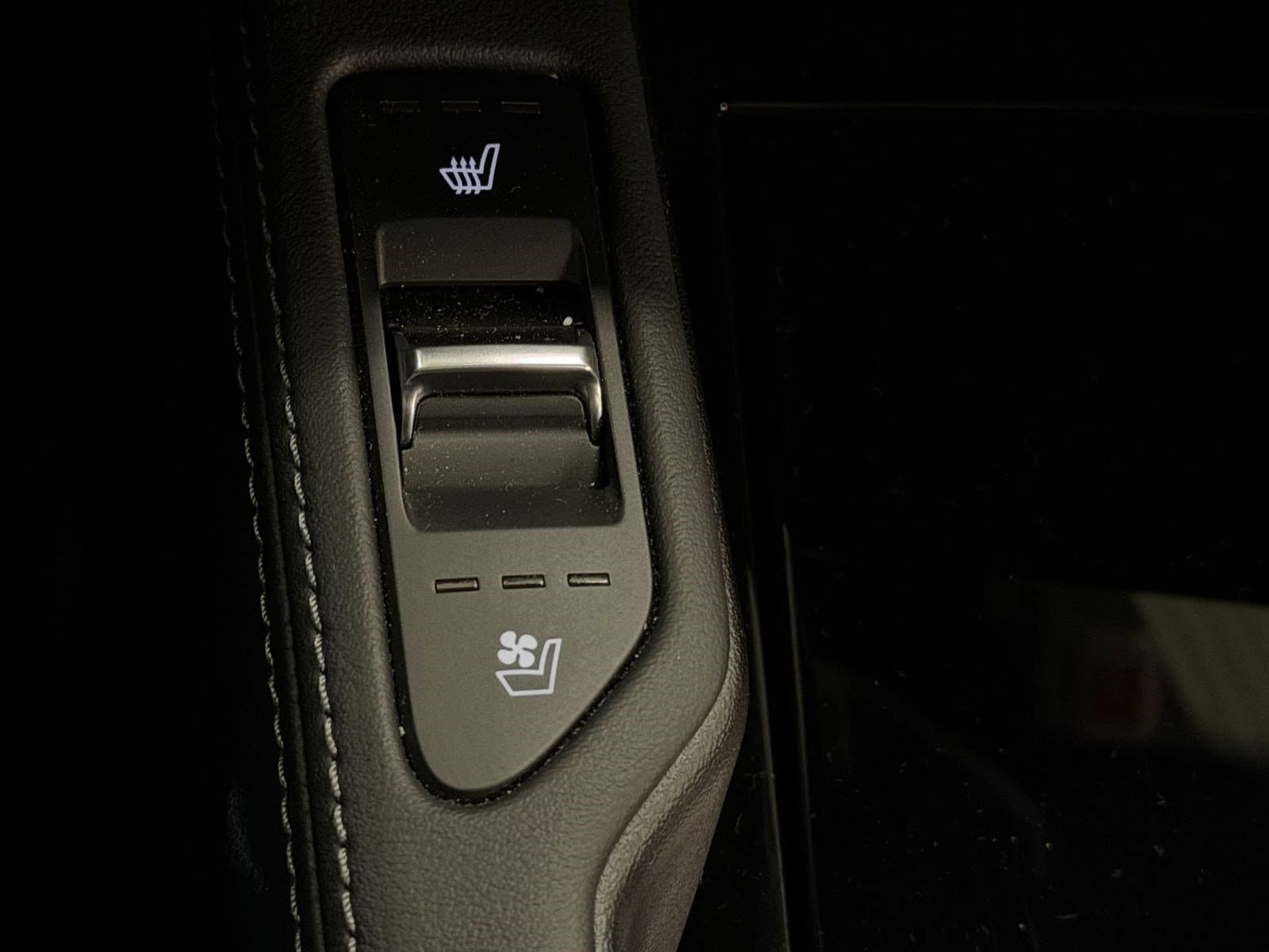 2025 Kia Telluride EX X-Line - Photo 32