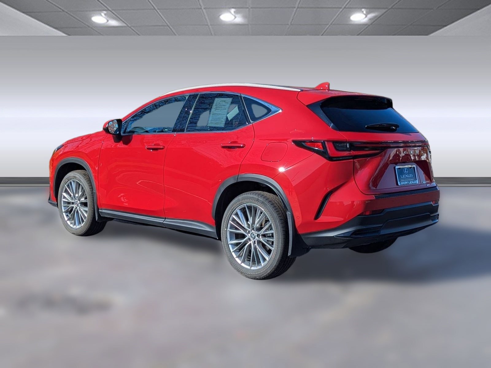 2025 Lexus NX 350 Luxury photo 3