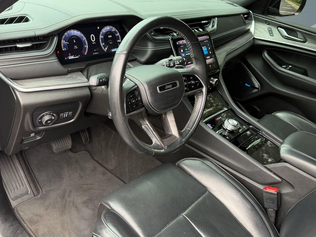 Used 2021 Jeep Grand Cherokee L Overland SUV
