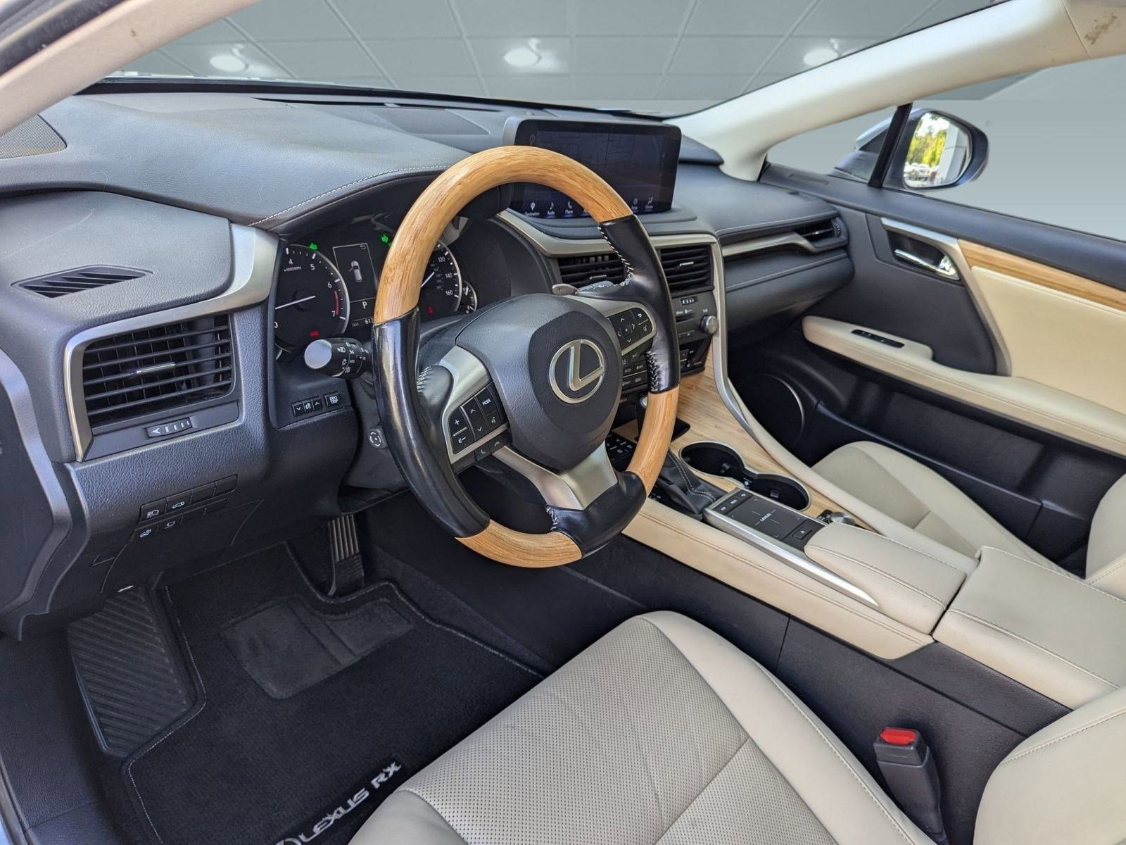 2022 Lexus RX 350L photo 4