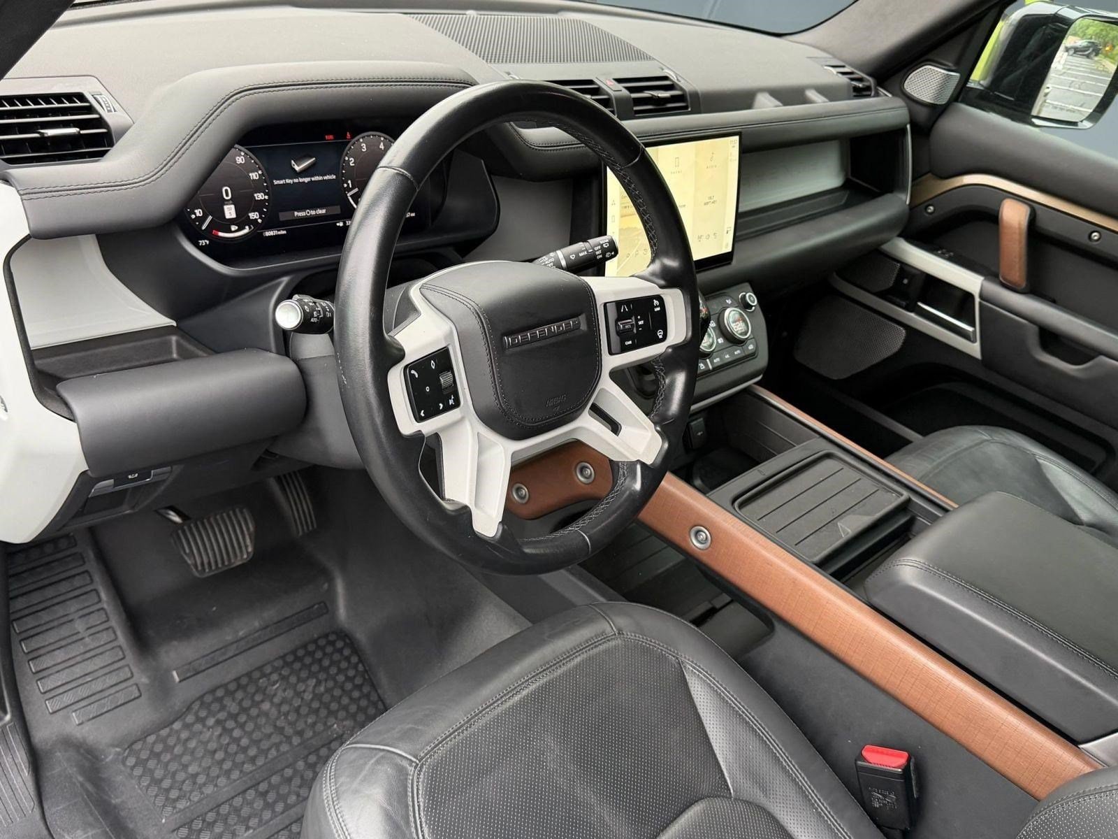 2023 Land Rover Defender 130 SE SUV