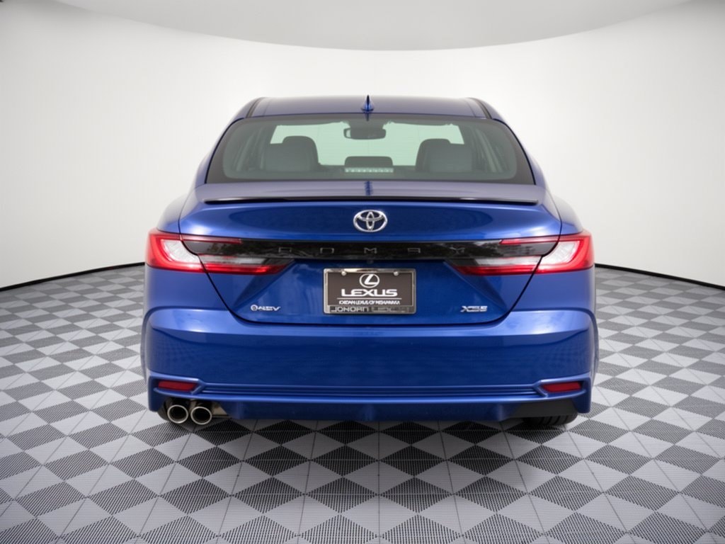 2025 Toyota Camry XSE - Photo 11
