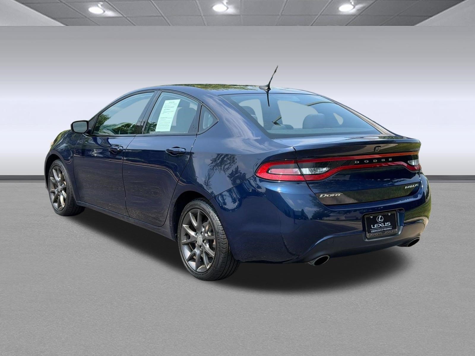 Dart SXT Sedan