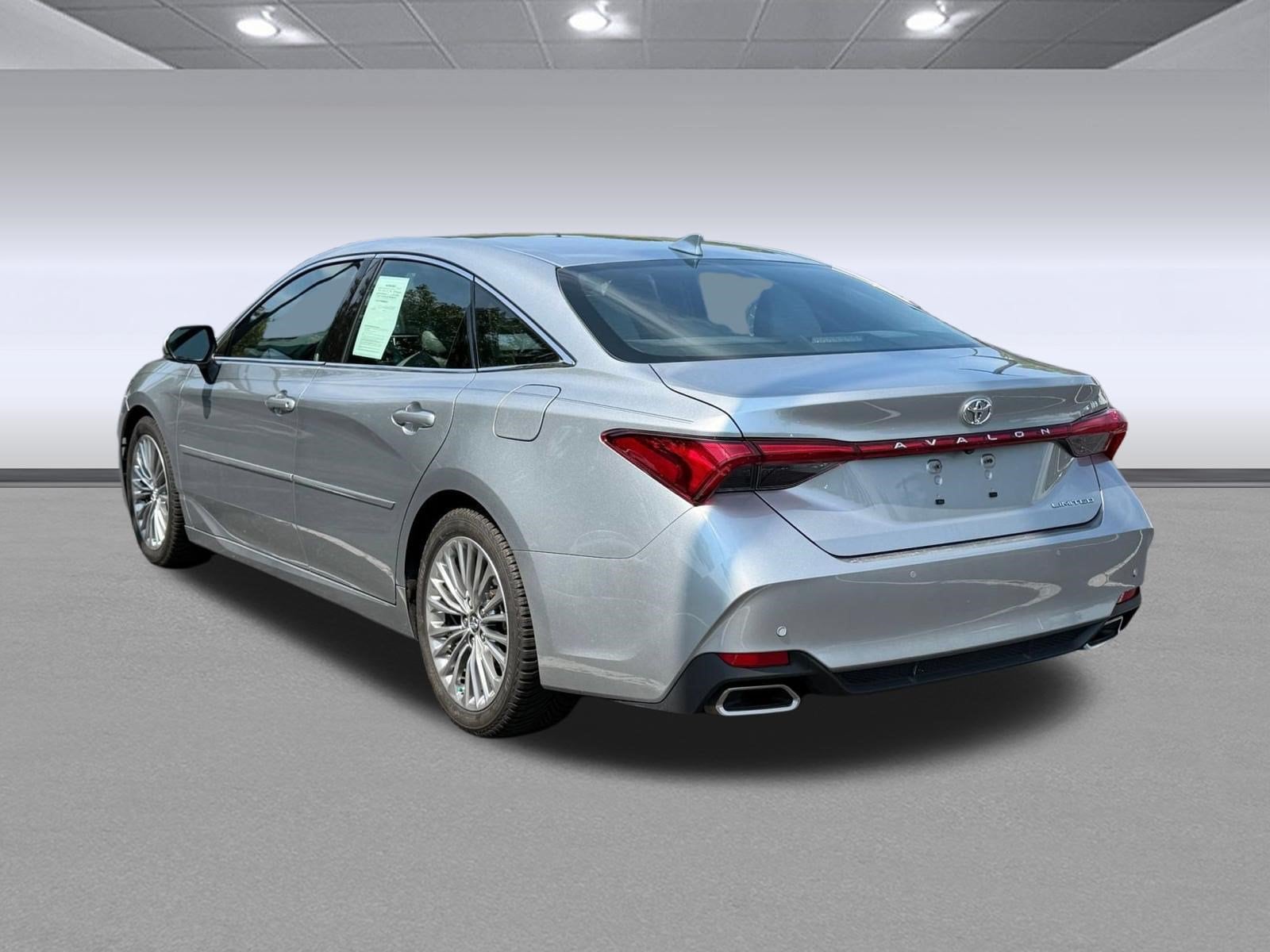 2019 Toyota Avalon Limited Sedan