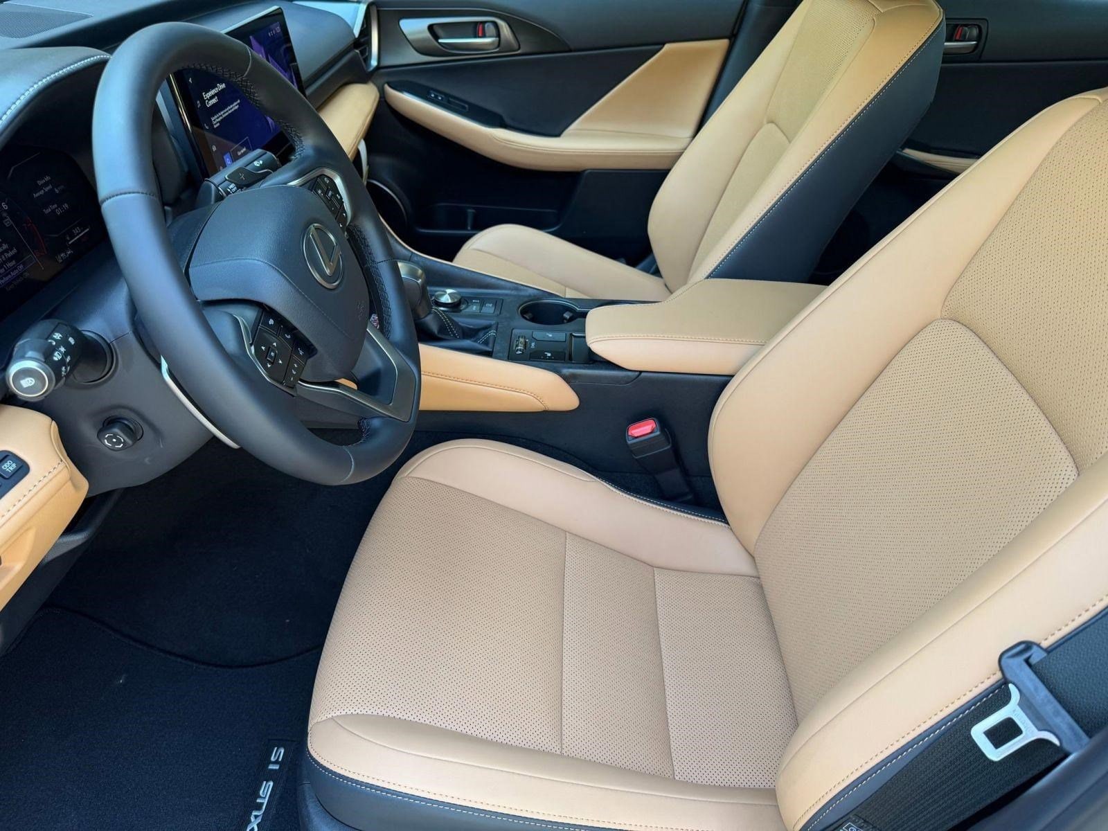 2026 Lexus IS 350 F SPORT DESIGN - Photo 5
