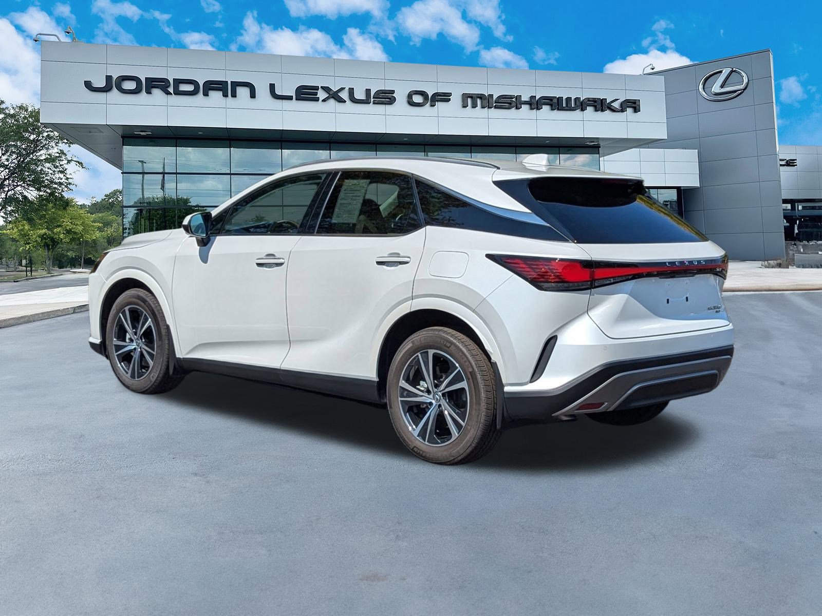 2024 Lexus RX 350 Premium photo 3