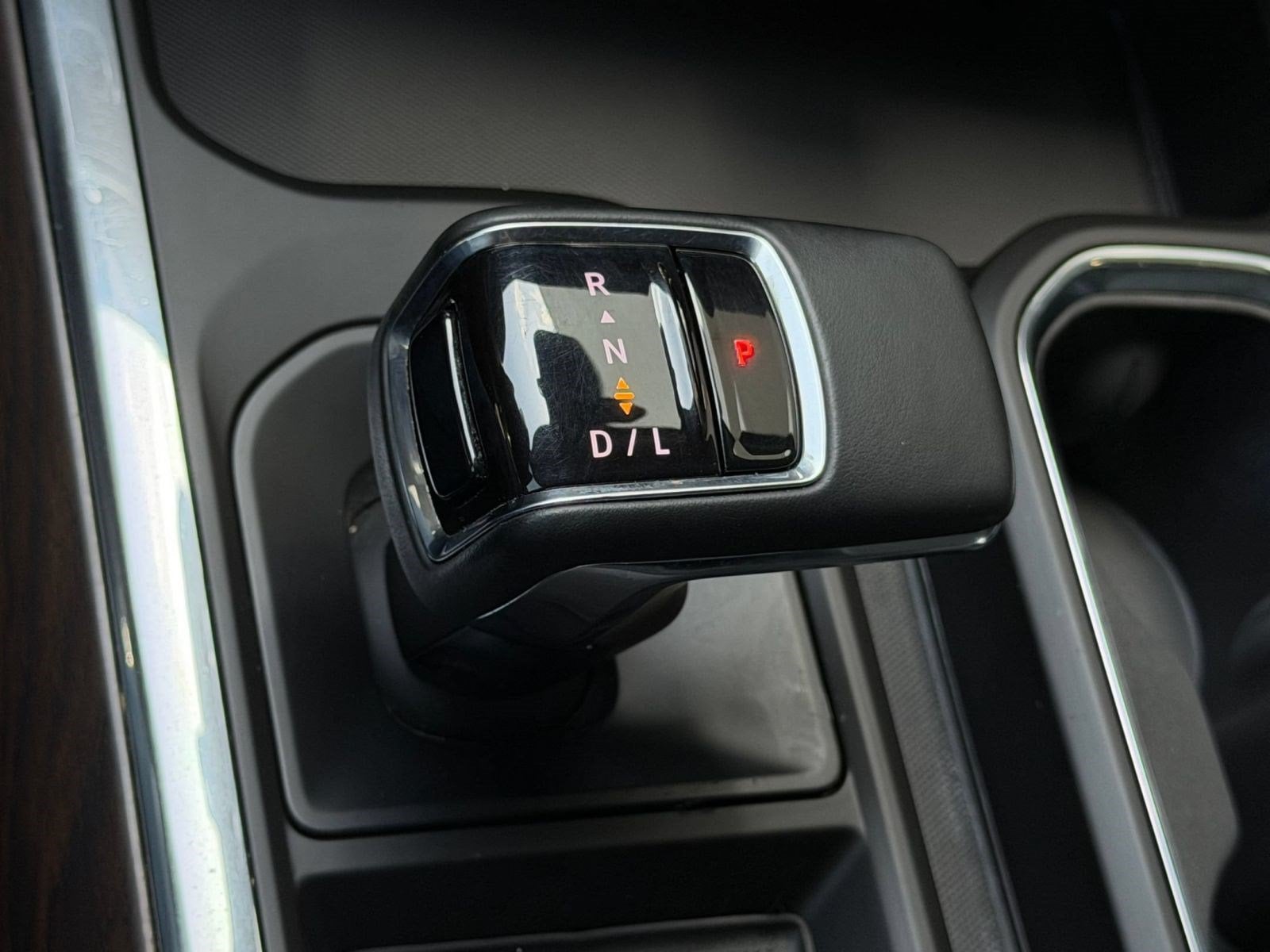 2023 GMC Sierra 1500 SLT - Photo 18