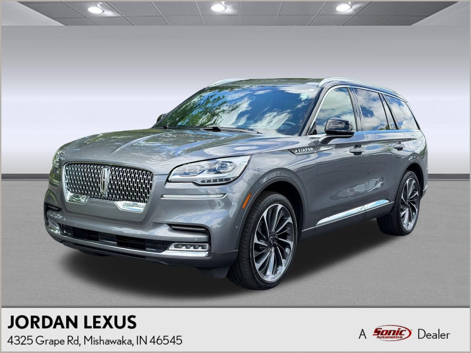 Aviator Reserve SUV