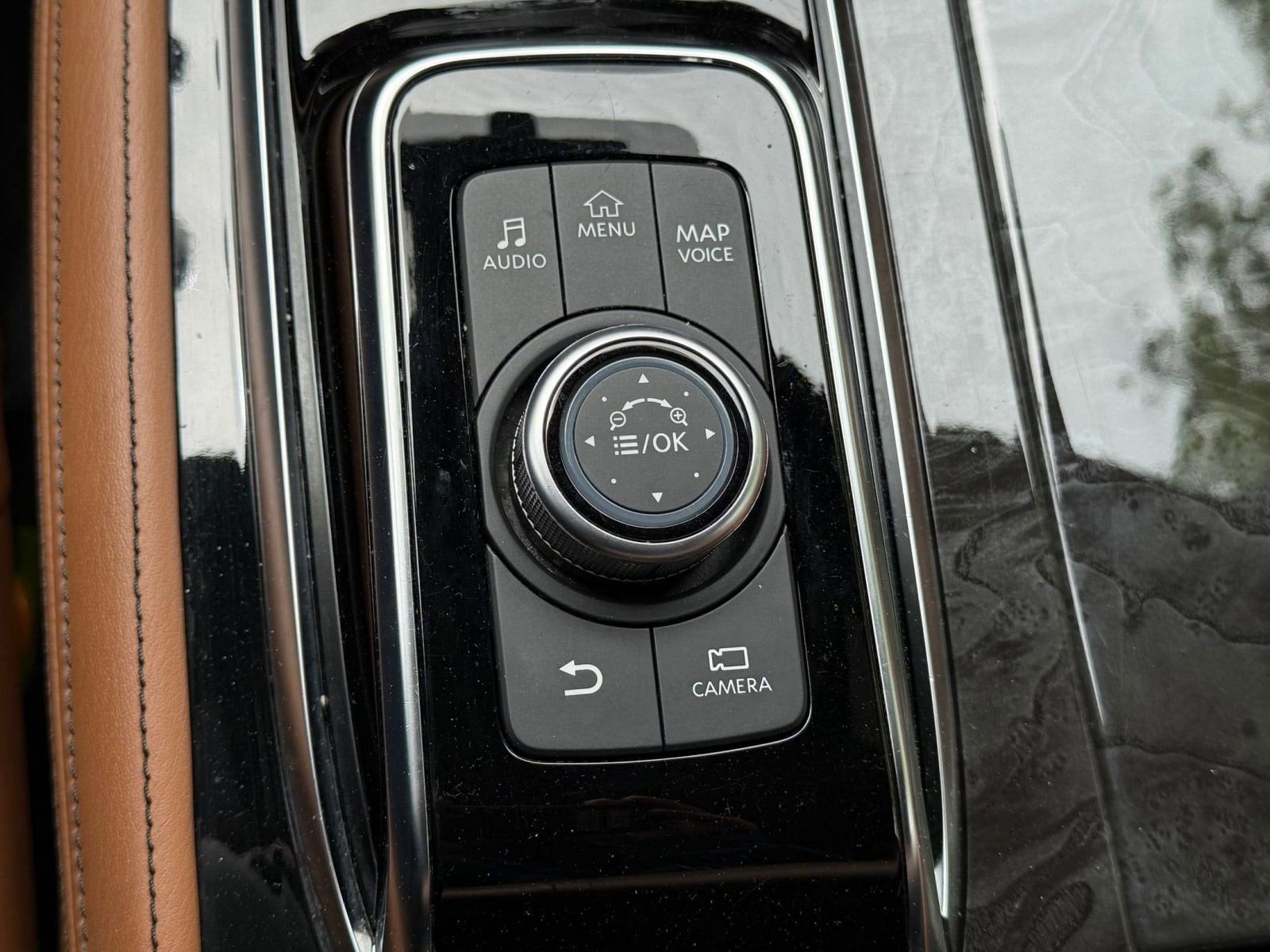 2024 INFINITI QX80 Sensory 4WD - Photo 18