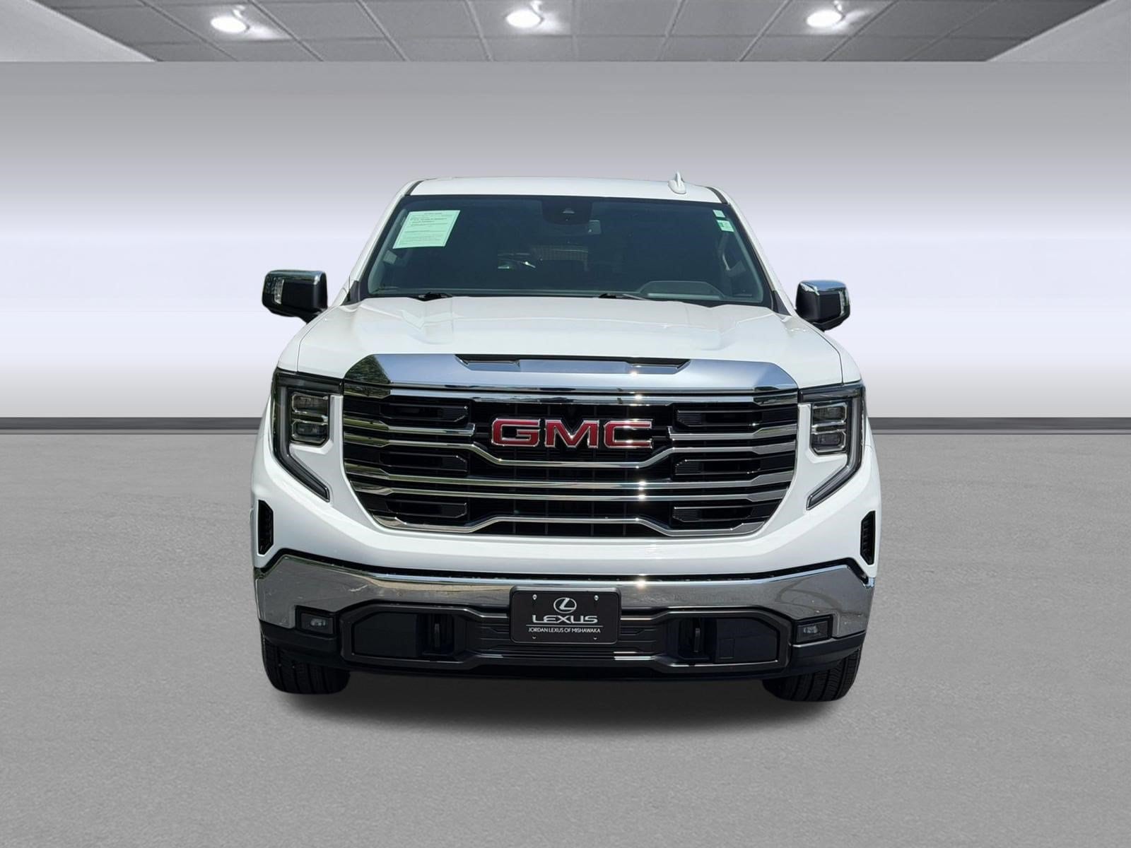 2023 GMC Sierra 1500 SLT - Photo 6