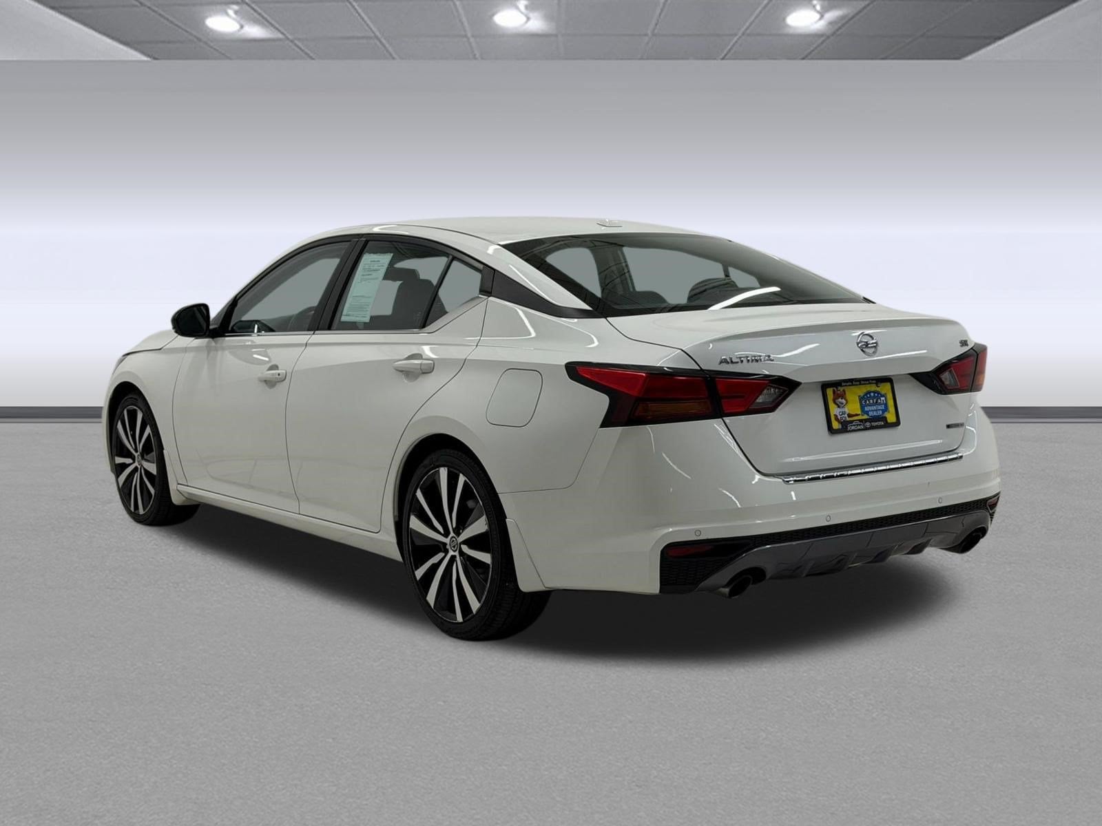 2022 Nissan Altima 2.0 SR Sedan