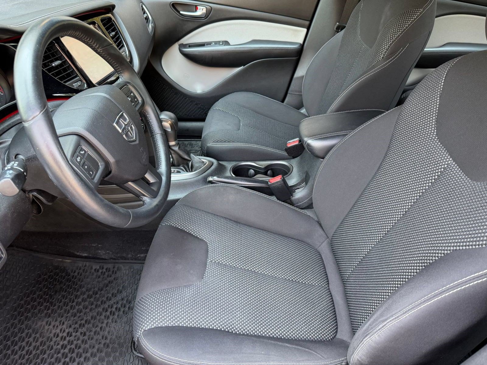 Dart SXT Sedan