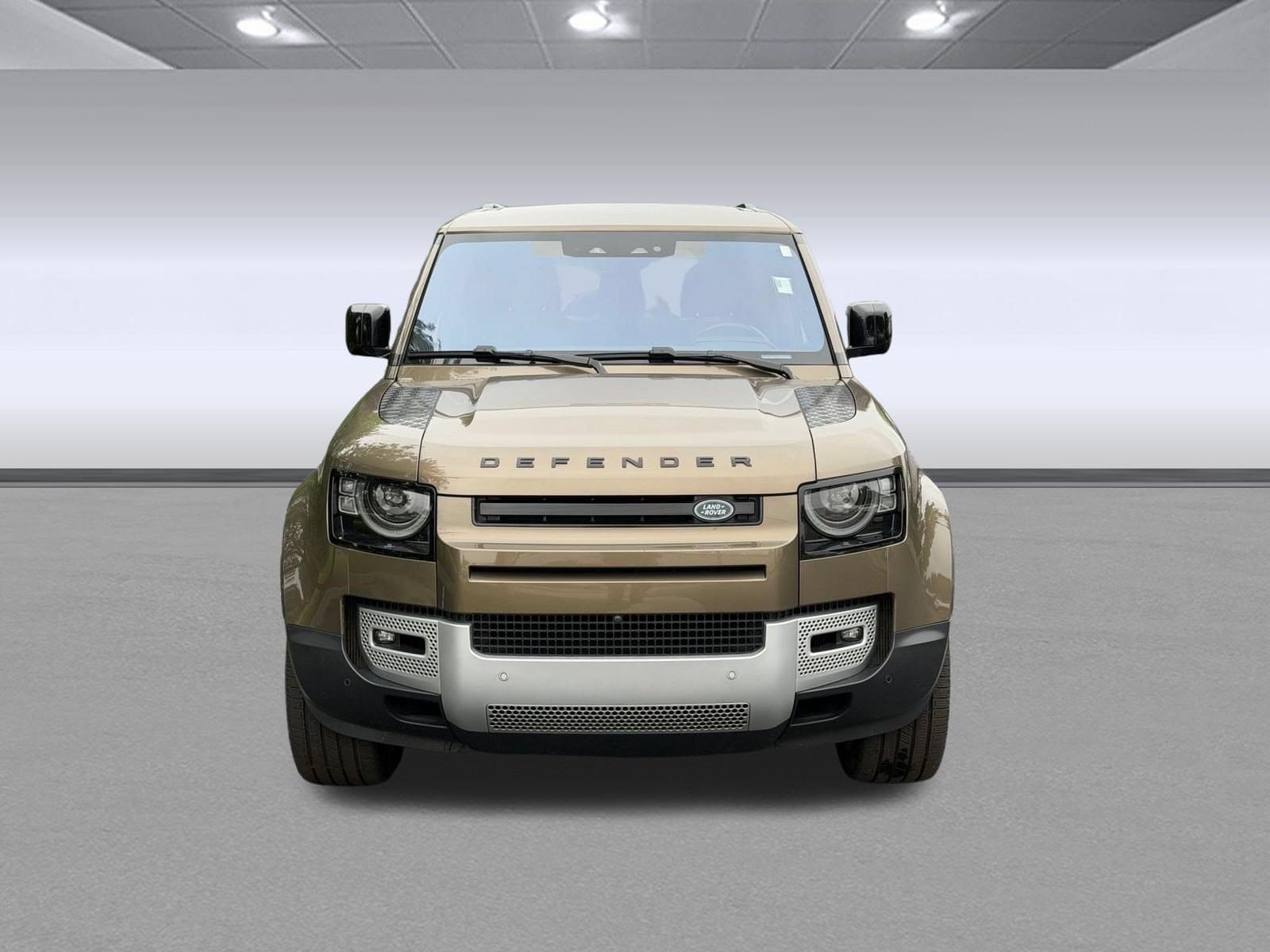 2023 Land Rover Defender 130 SE SUV