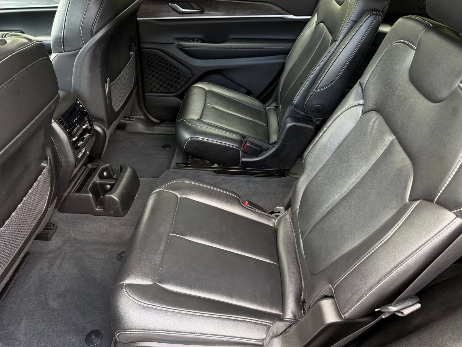 2023 Jeep Grand Cherokee L Limited - Photo 24
