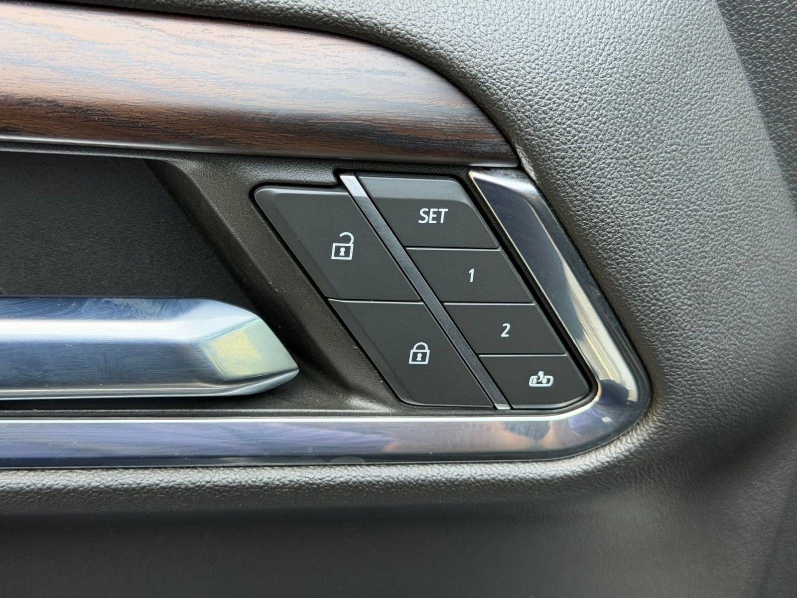 2023 GMC Sierra 1500 SLT - Photo 29
