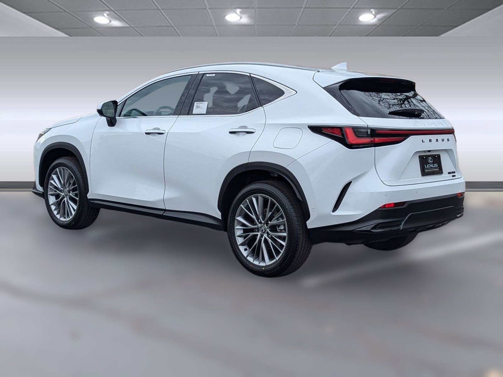 2026 Lexus NX 350 Luxury photo 3