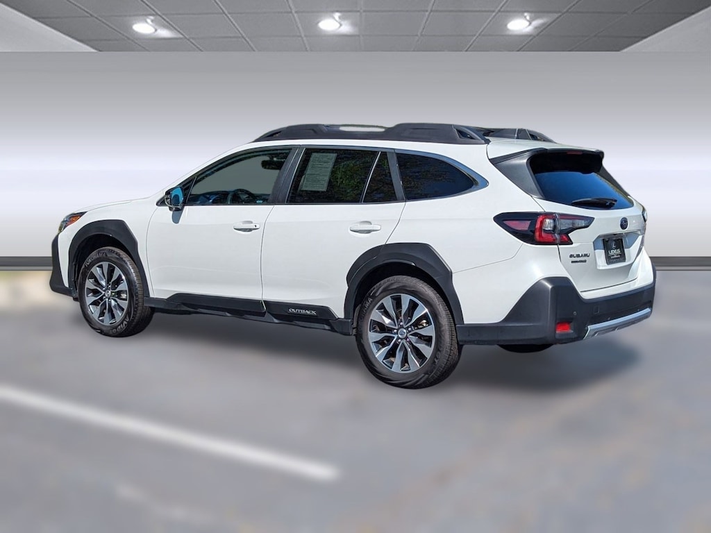 Used 2023 Subaru Outback Limited SUV