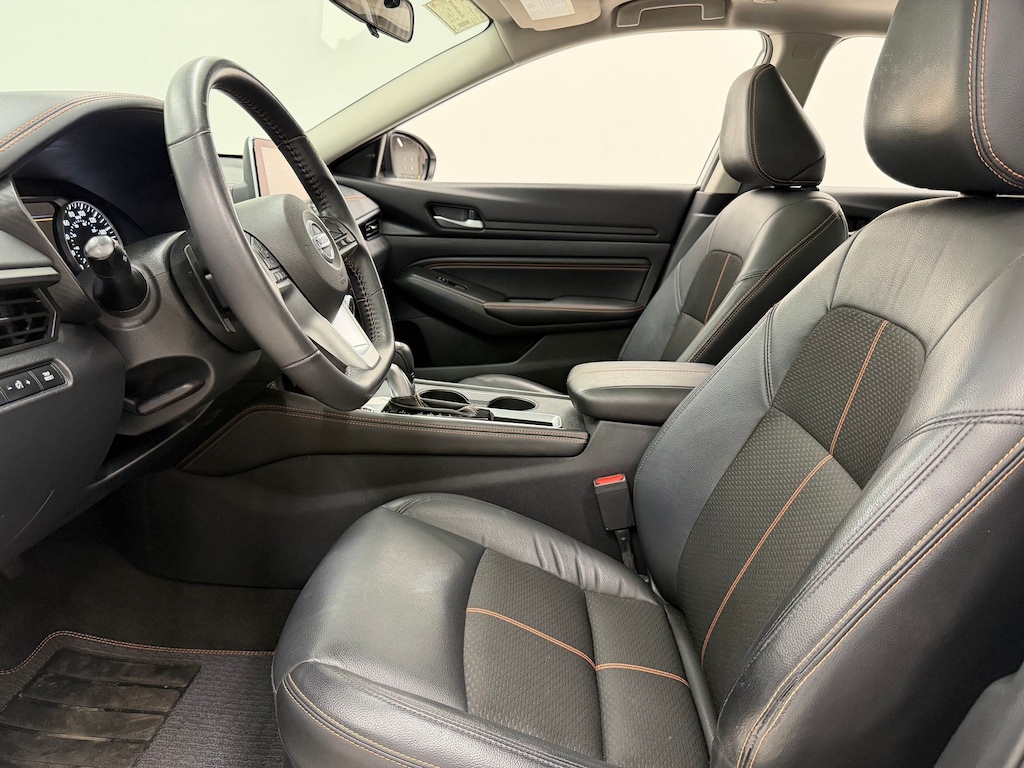 Used 2022 Nissan Altima 2.0 SR Sedan