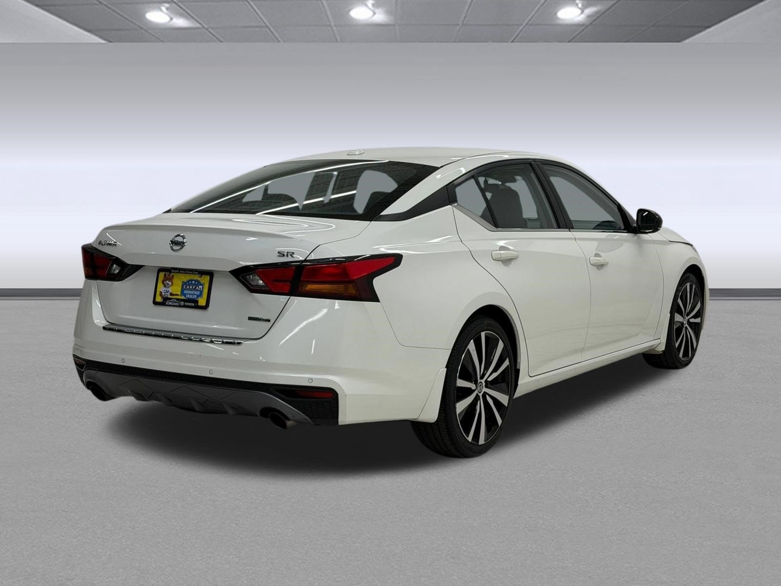 2022 Nissan Altima 2.0 SR Sedan