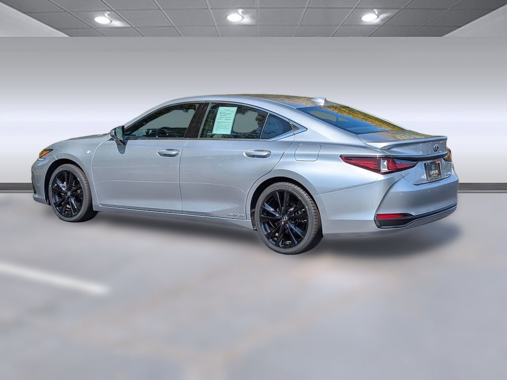 Certified 2022 Lexus ES 300h F SPORT Sedan
