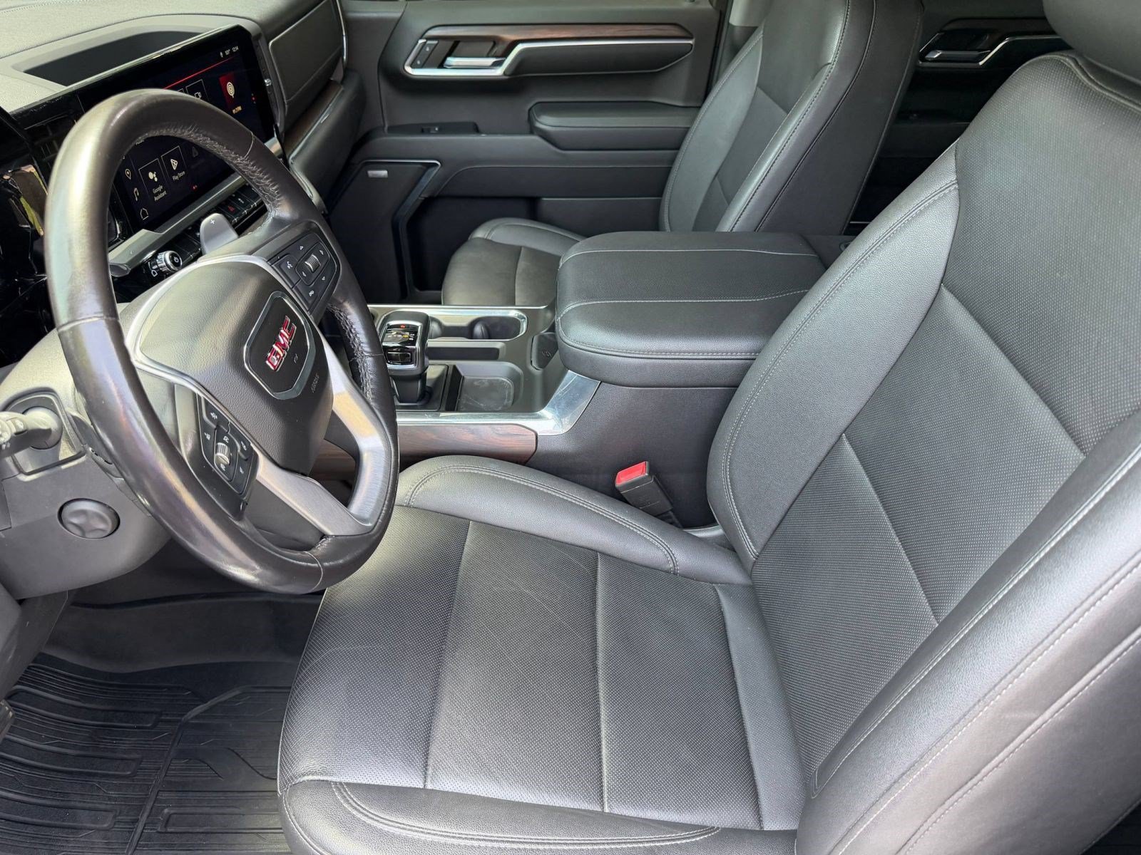 2023 GMC Sierra 1500 SLT - Photo 5