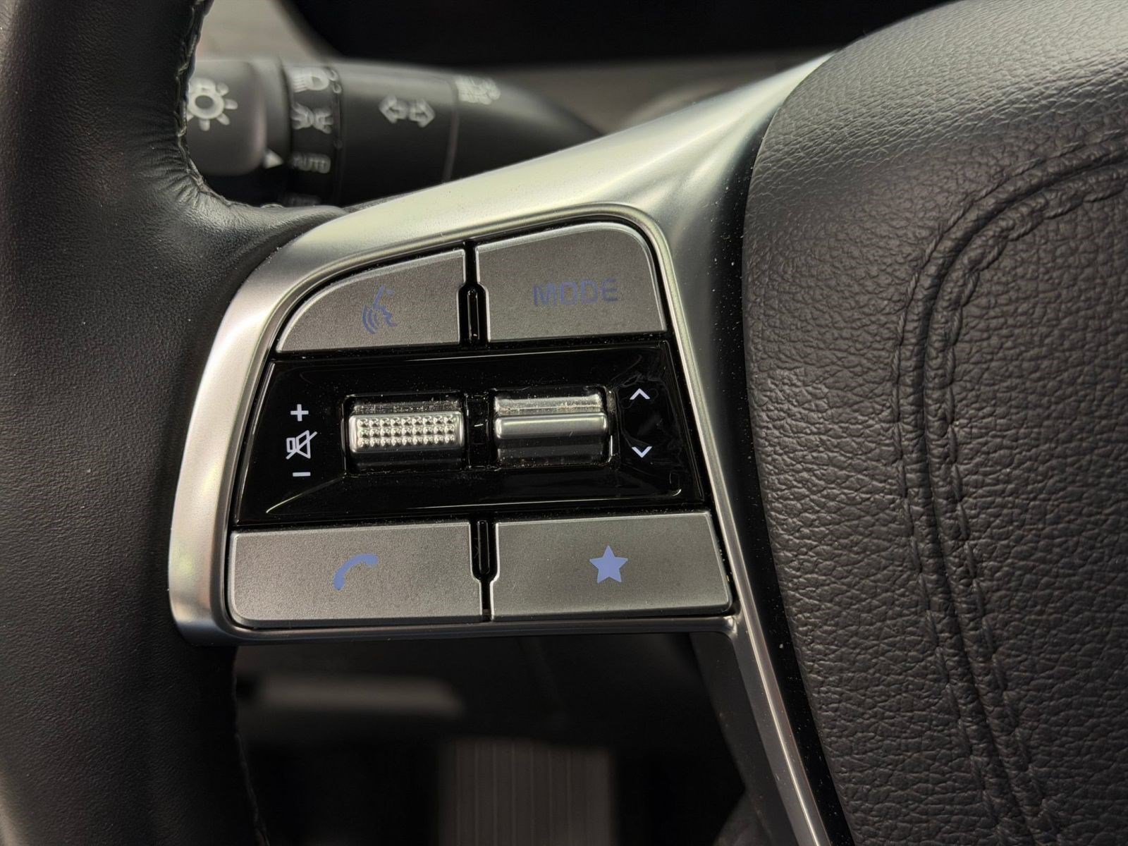 2025 Kia Telluride EX X-Line - Photo 13