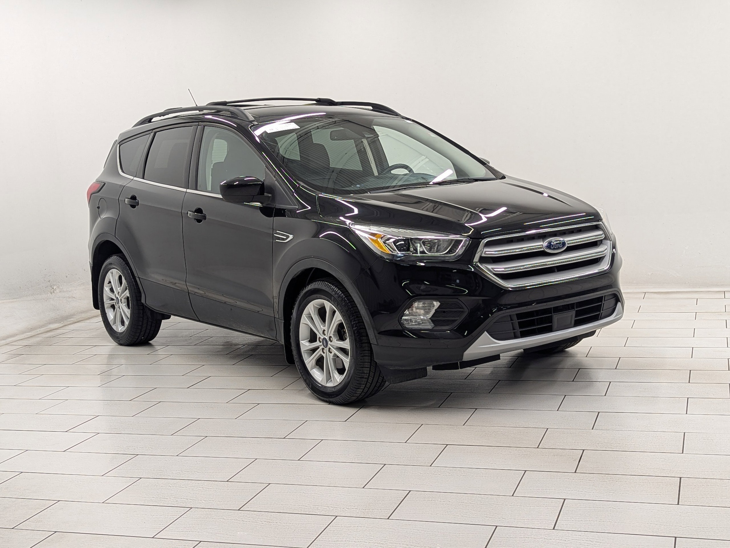 Used 2019 Ford Escape SEL with VIN 1FMCU0HD3KUC51269 for sale in Charlotte, NC