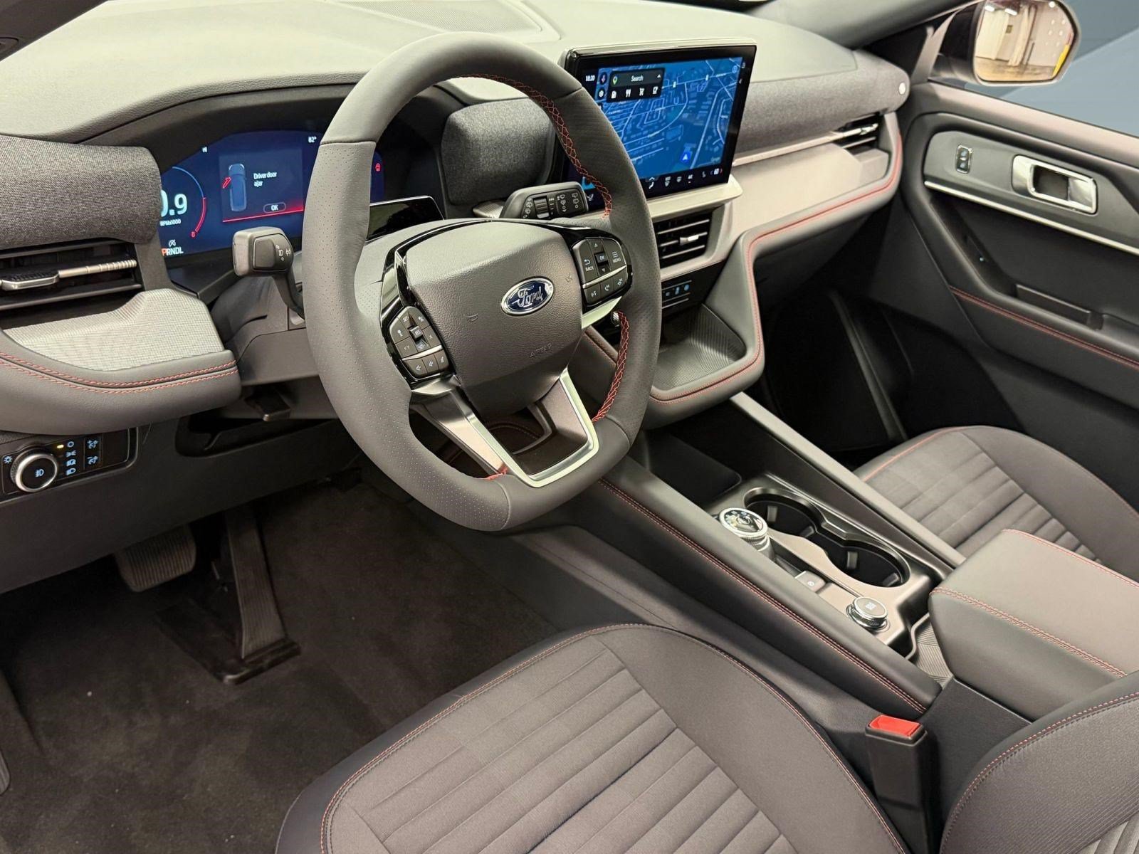 2027 Ford Explorer ST-Line ST-Line 4WD