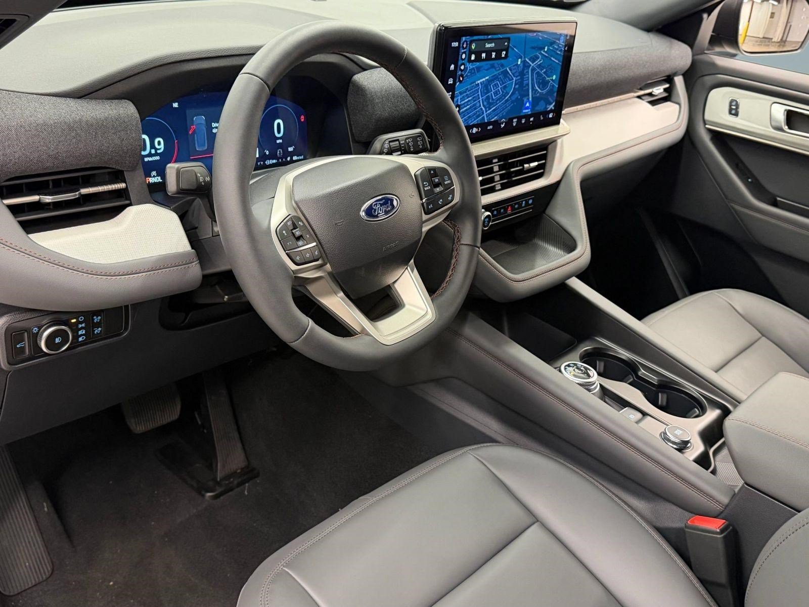 2027 Ford Explorer Active W/200A Pkg Active W/200A Pkg 4WD