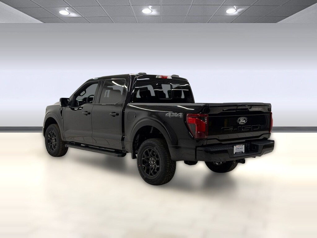 New 2026 Ford F-150 XLT XLT 4WD SuperCrew 5.5 Box