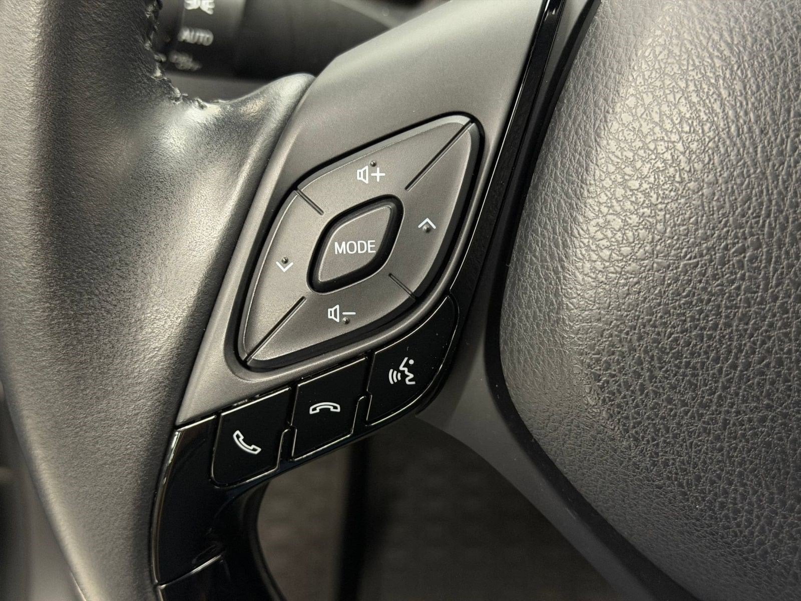 2021 Toyota C-HR Nightshade - Photo 13