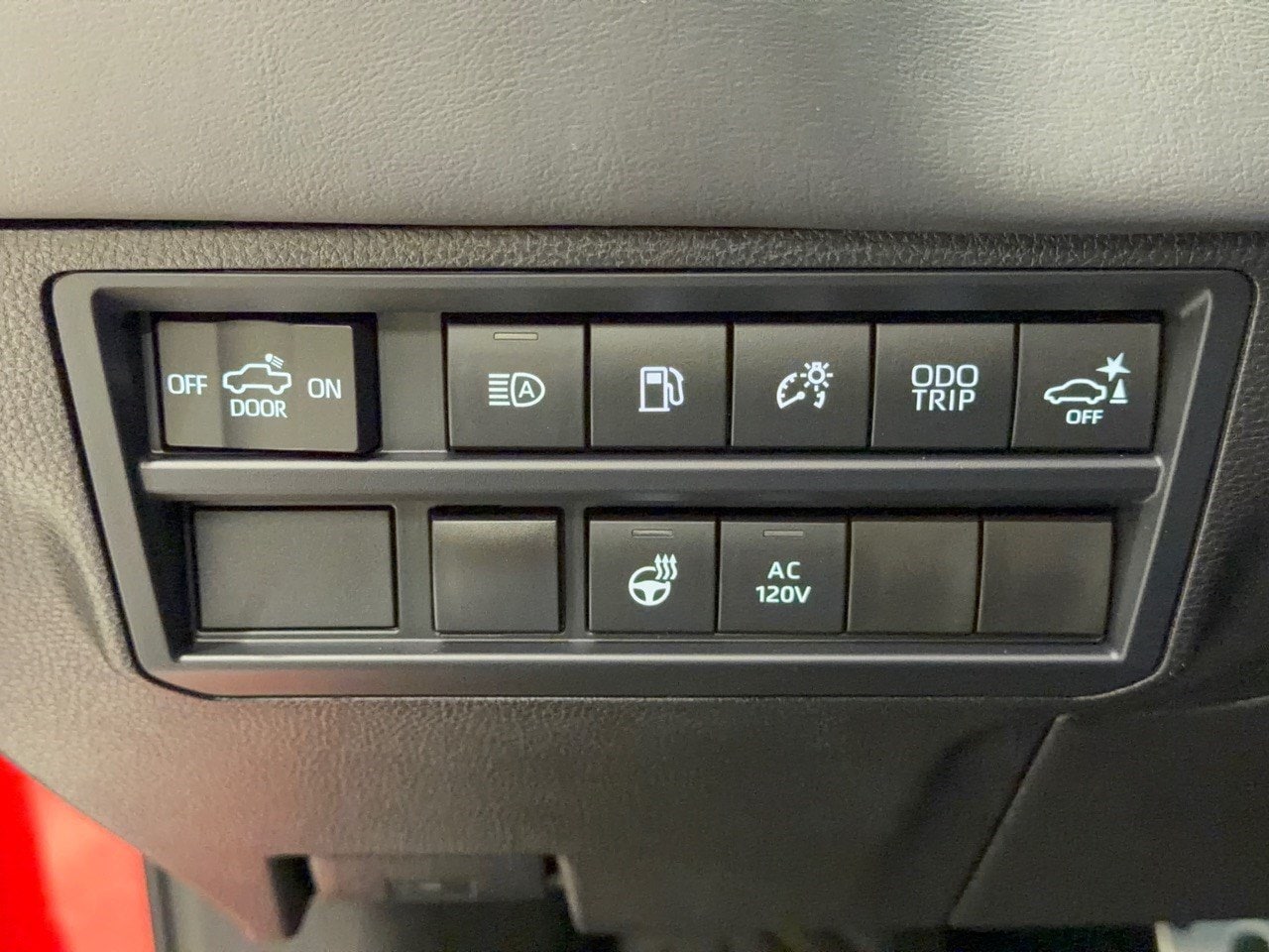 2026 Toyota Tundra Platinum - Photo 30