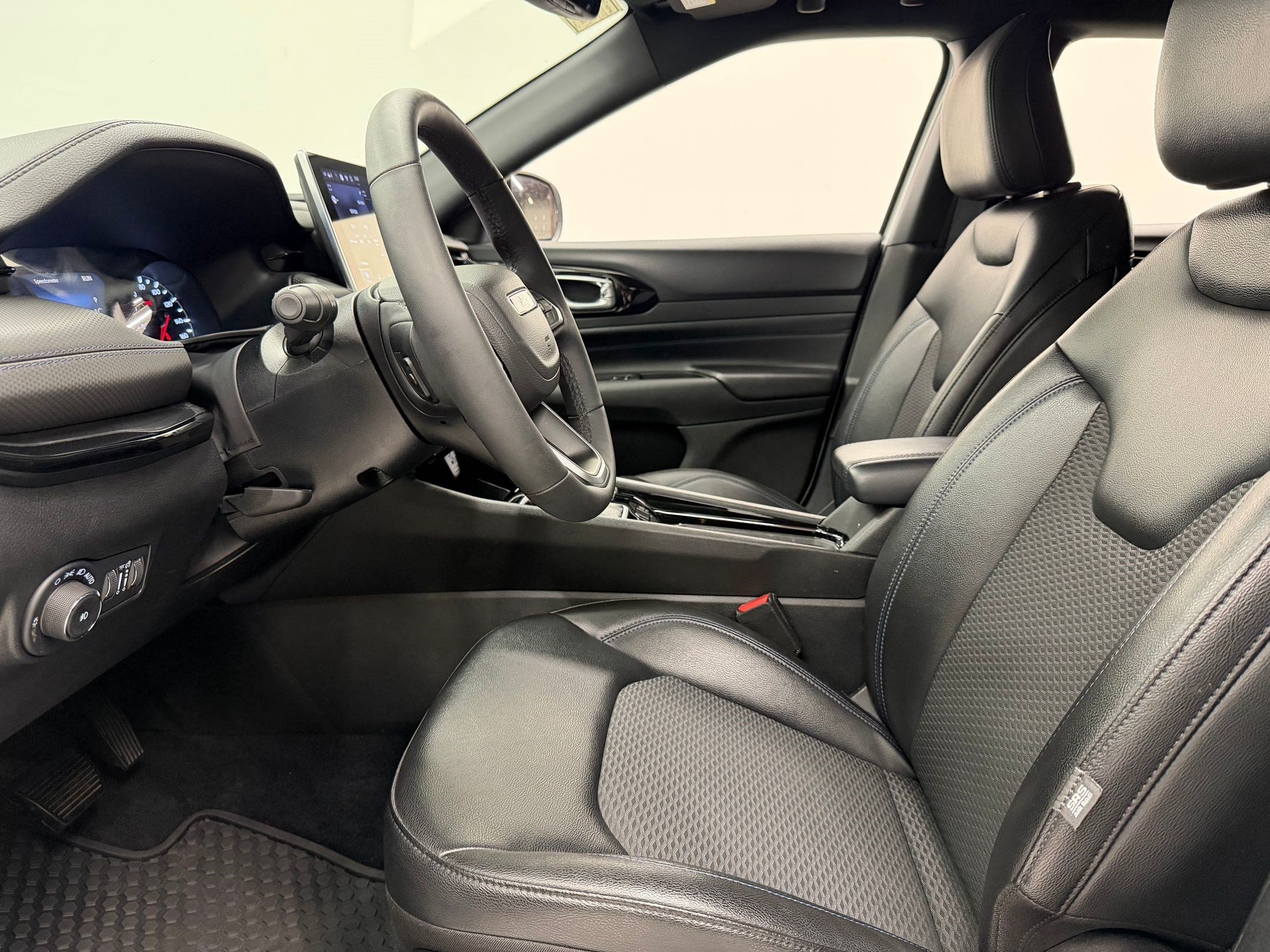 2025 Jeep Compass Latitude Latitude 4x4