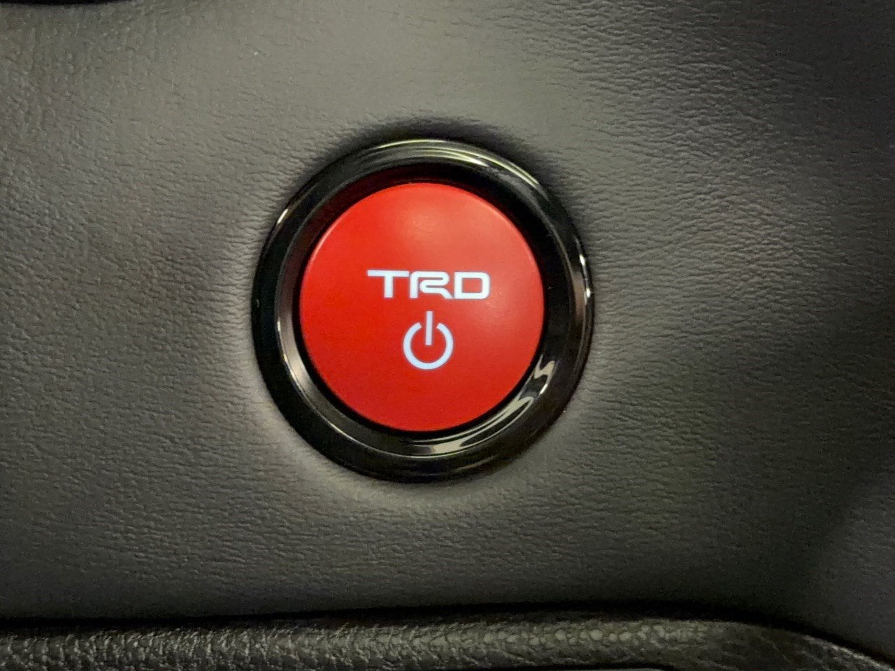 2026 Toyota Tundra Platinum - Photo 19