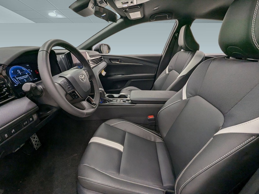 New 2026 Toyota Camry SE SE