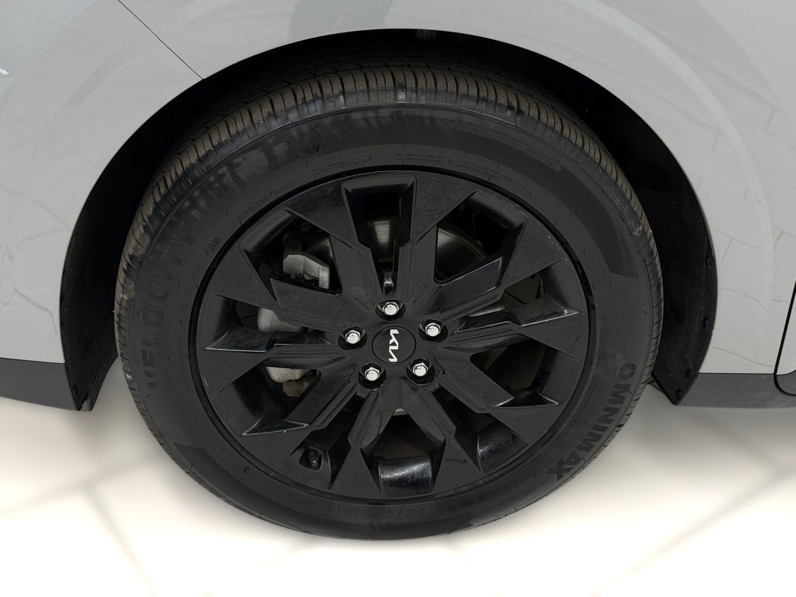 2024 Kia Carnival SX - Photo 10