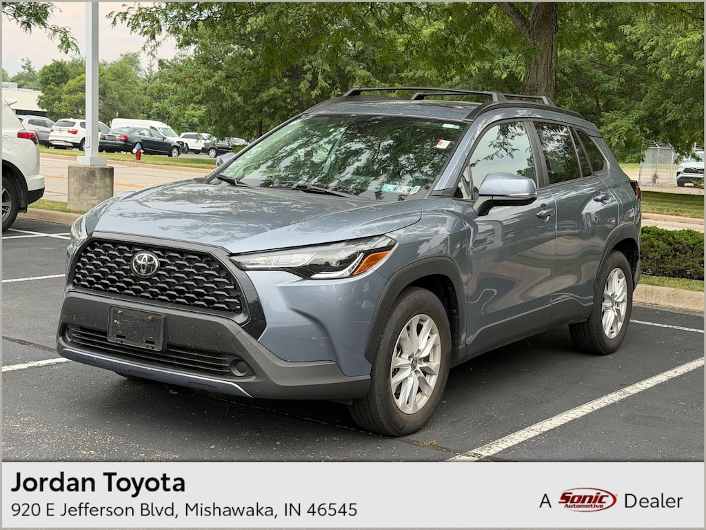 Used 2022 Toyota Corolla Cross LE LE 4WD