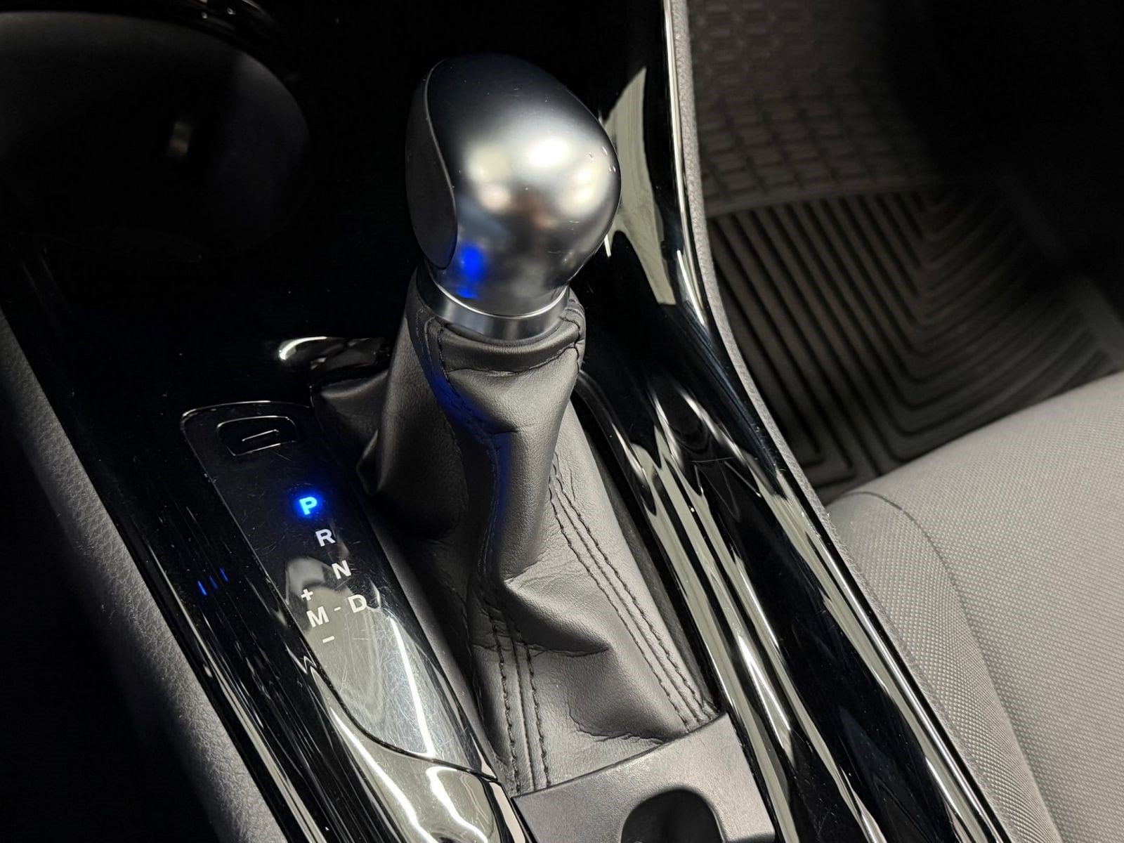 2021 Toyota C-HR Nightshade - Photo 15