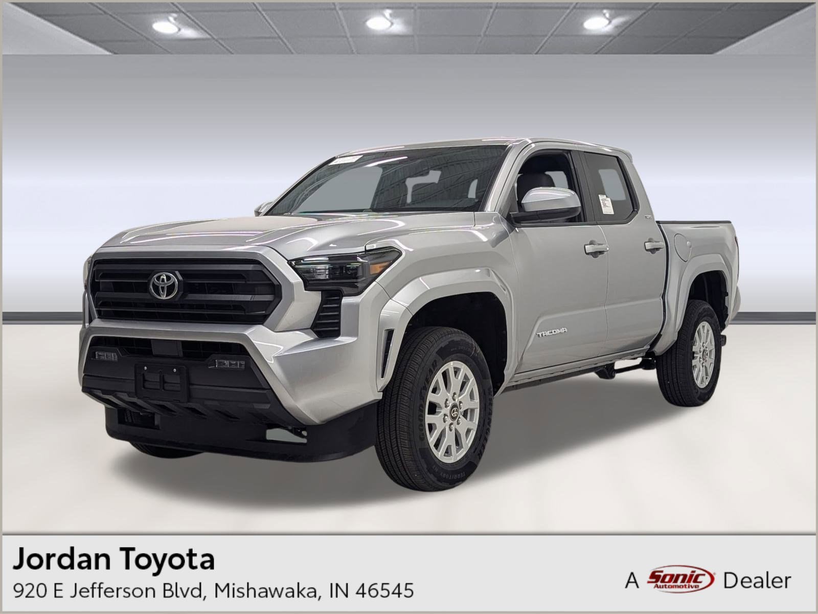 2025 Toyota Tacoma SR5's photo