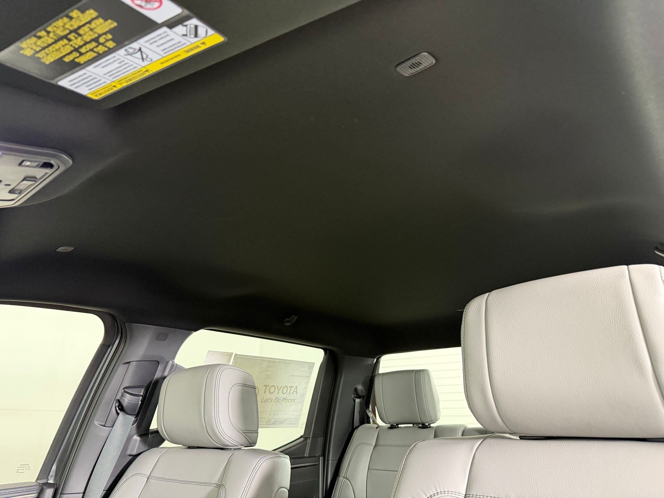 2026 Toyota Tundra SR5 - Photo 23