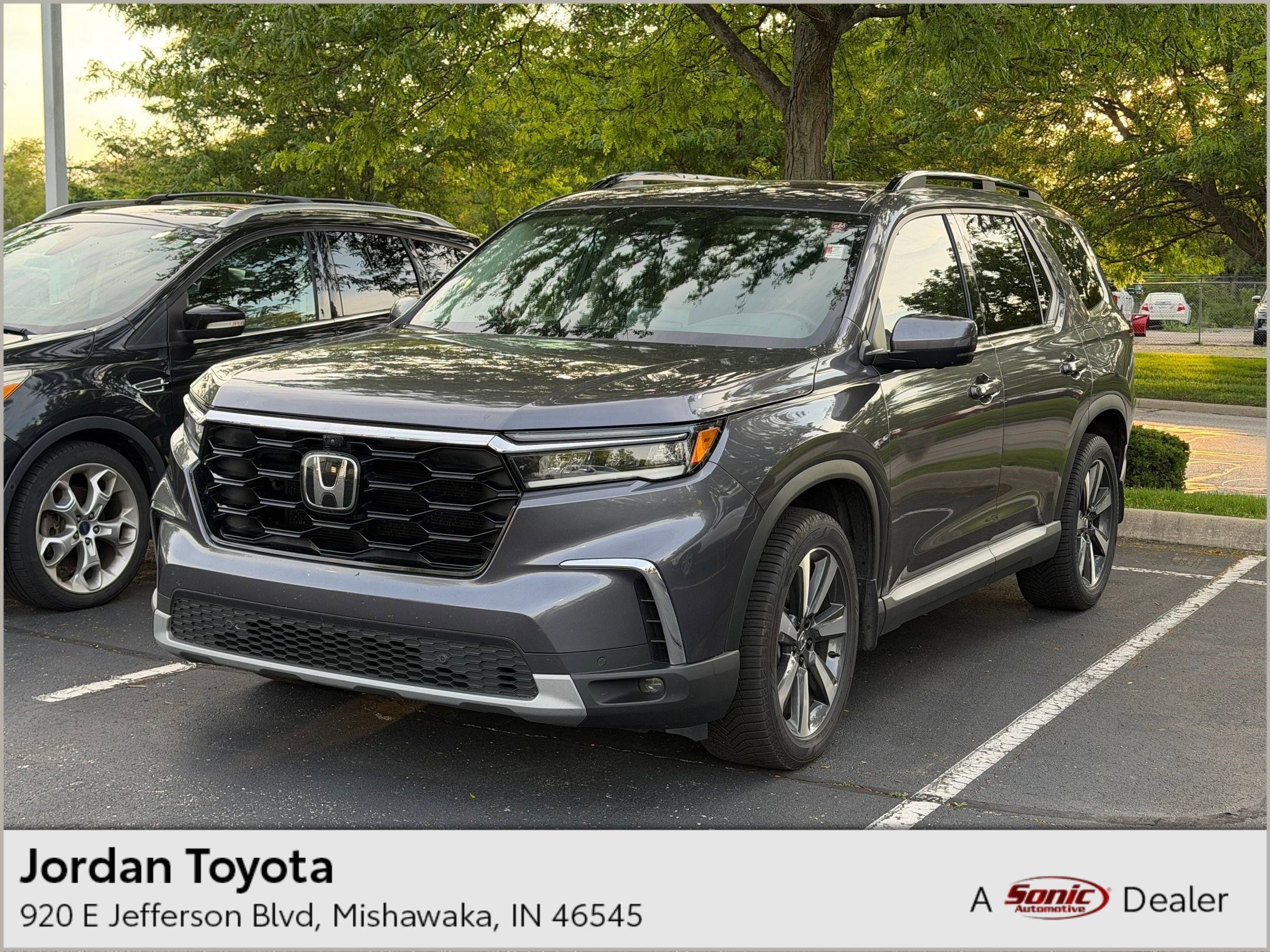 2023 Honda Pilot Elite AWD's photo